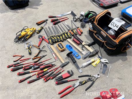 Blandet værktøj og værktøjstaske