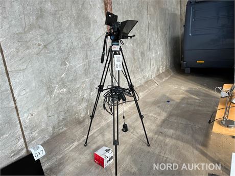 Kamera Canon EOS + stativ + monitor
