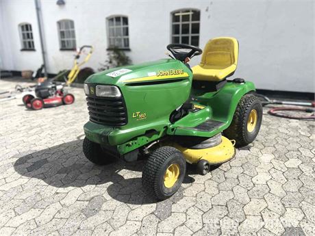 Havetraktor JOHN DEERE LT160 Automatic