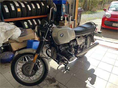 Motorcykel BMW R100 1982