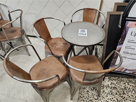 Cafébord samt 4 stk. stole