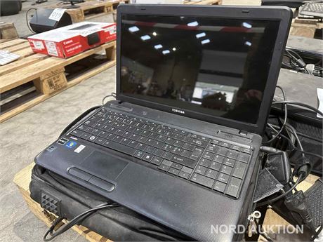 15,6" Laptop, TOSHIBA, Satelite C650D