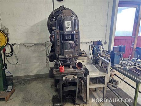 Excenterpresse, 40T