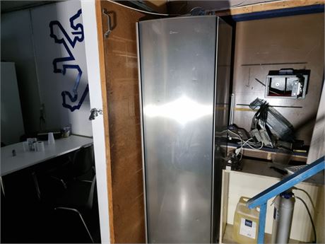 Køleskab, GRAM KS37496-02FX