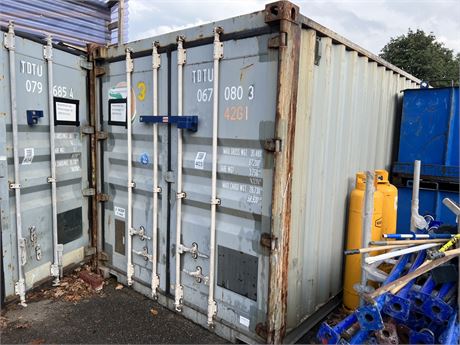 40 fods container inkl. indhold