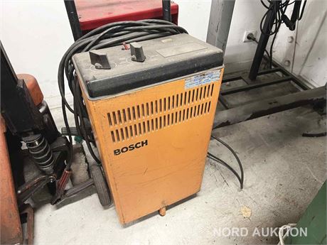 Batteritester, Batterilader BOSCH