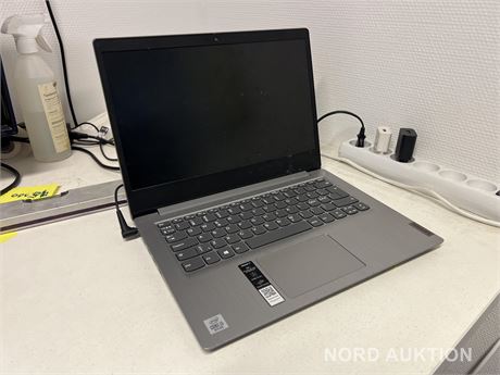 Bærbar PC, Lenovo IdeaPad 3