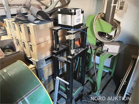 Pneumatisk presse inkl. stativ