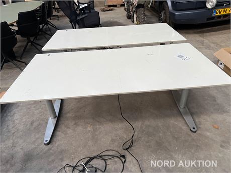 2 stk hævesænkeborde 180x80