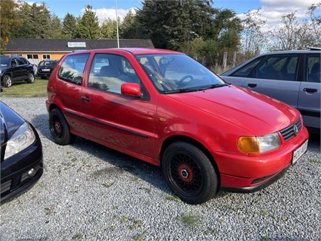 VW Polo 3 dørs rød 1995
