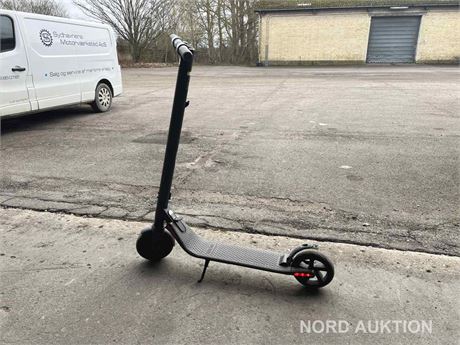 Elektrisk Løbehjul SEGWAY Ninebot